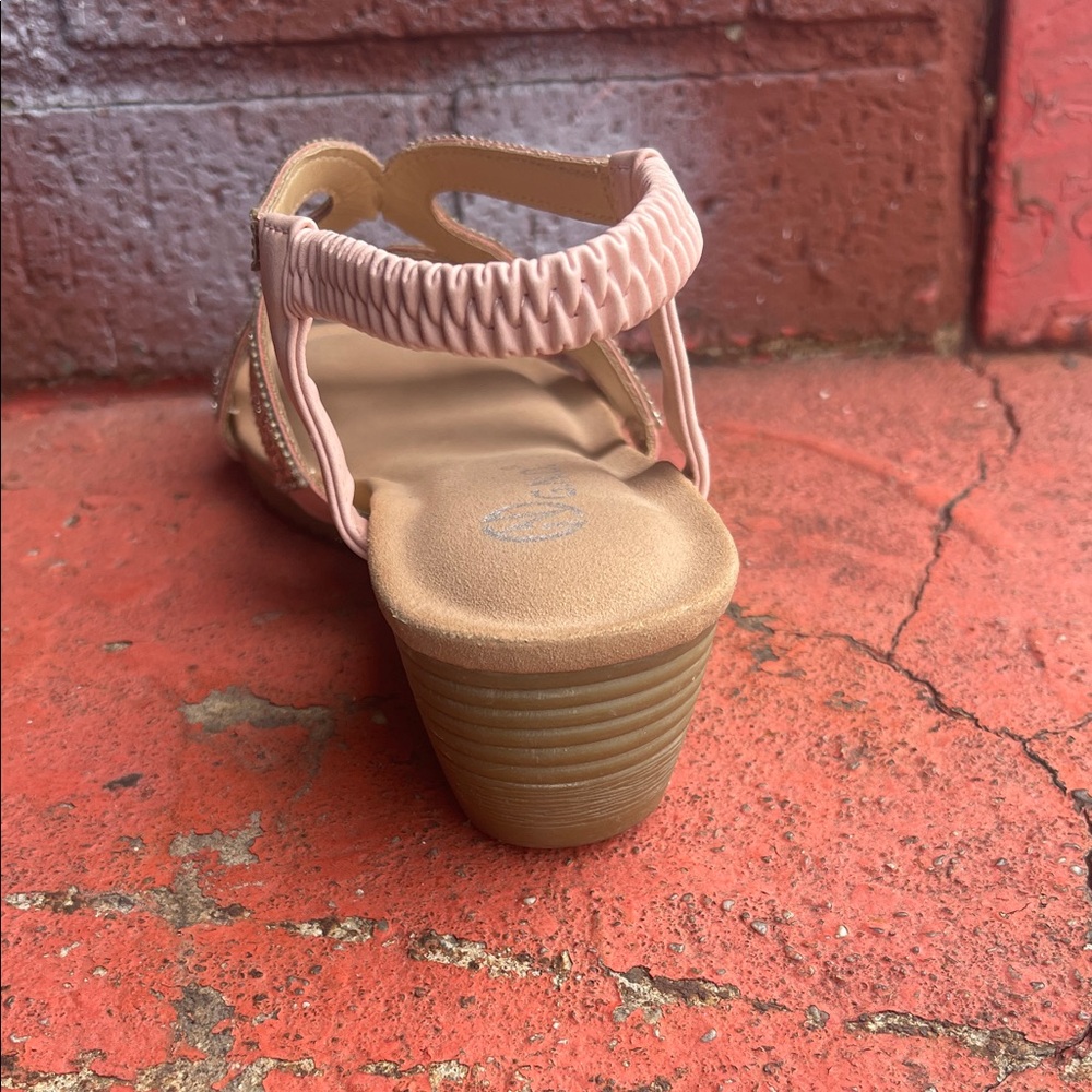 Elegant Pink Wedge Sandals - Picture 6 of 6